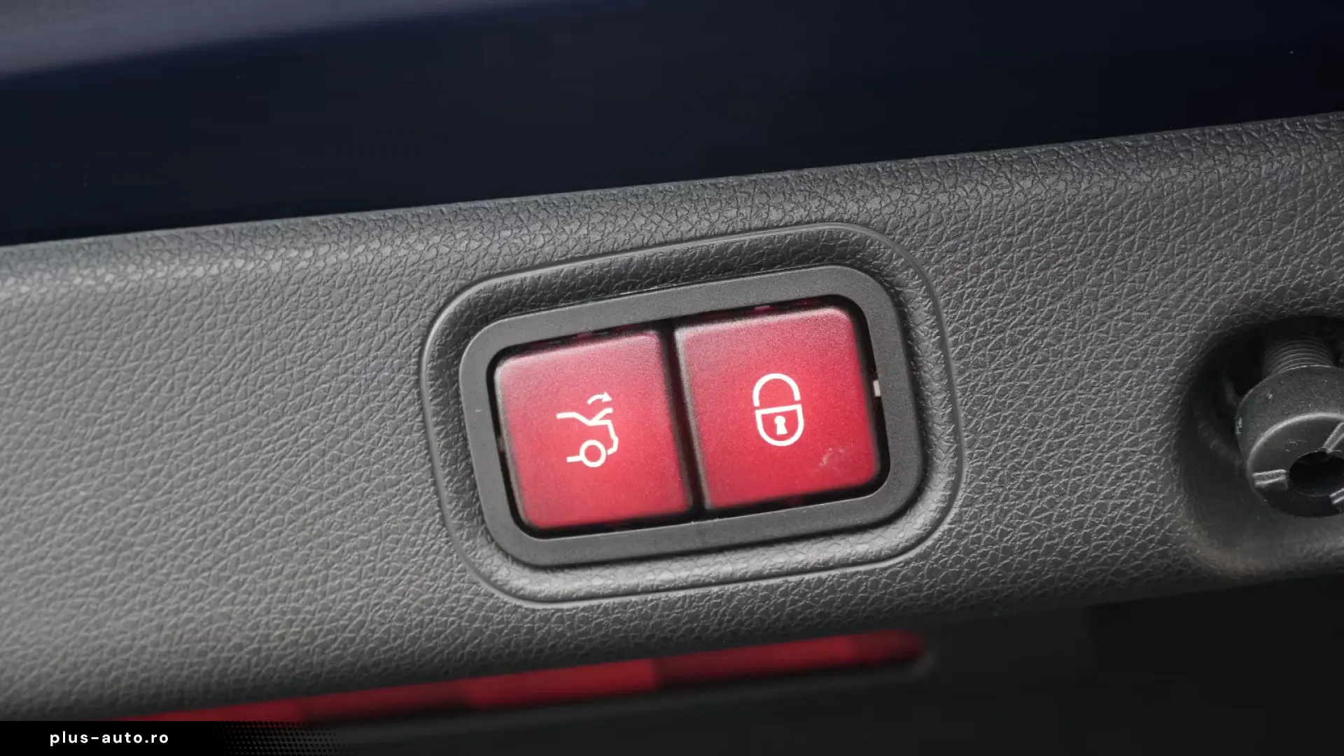 Mercedes-Benz E 63 S AMG 4M  GRAIL PANO 360  HUD ACC