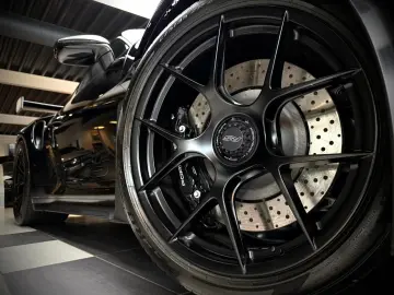 PORSCHE 992 GT3 RS  Weissach Clubsport Carbon Lift PPF