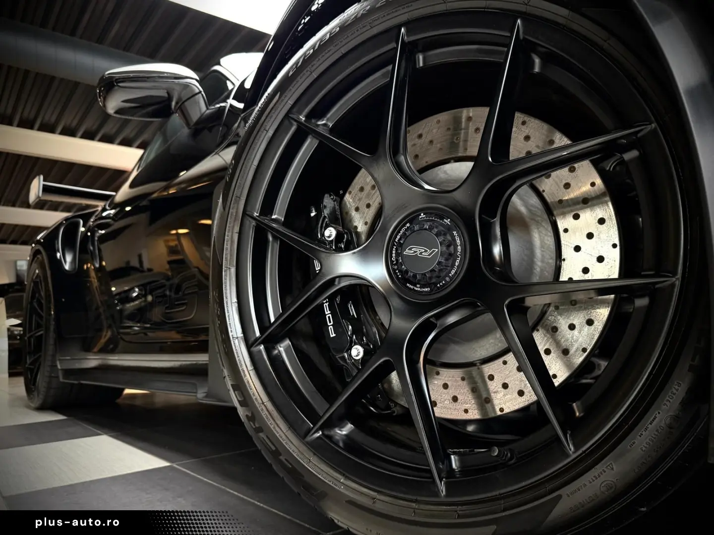PORSCHE 992 GT3 RS  Weissach Clubsport Carbon Lift PPF