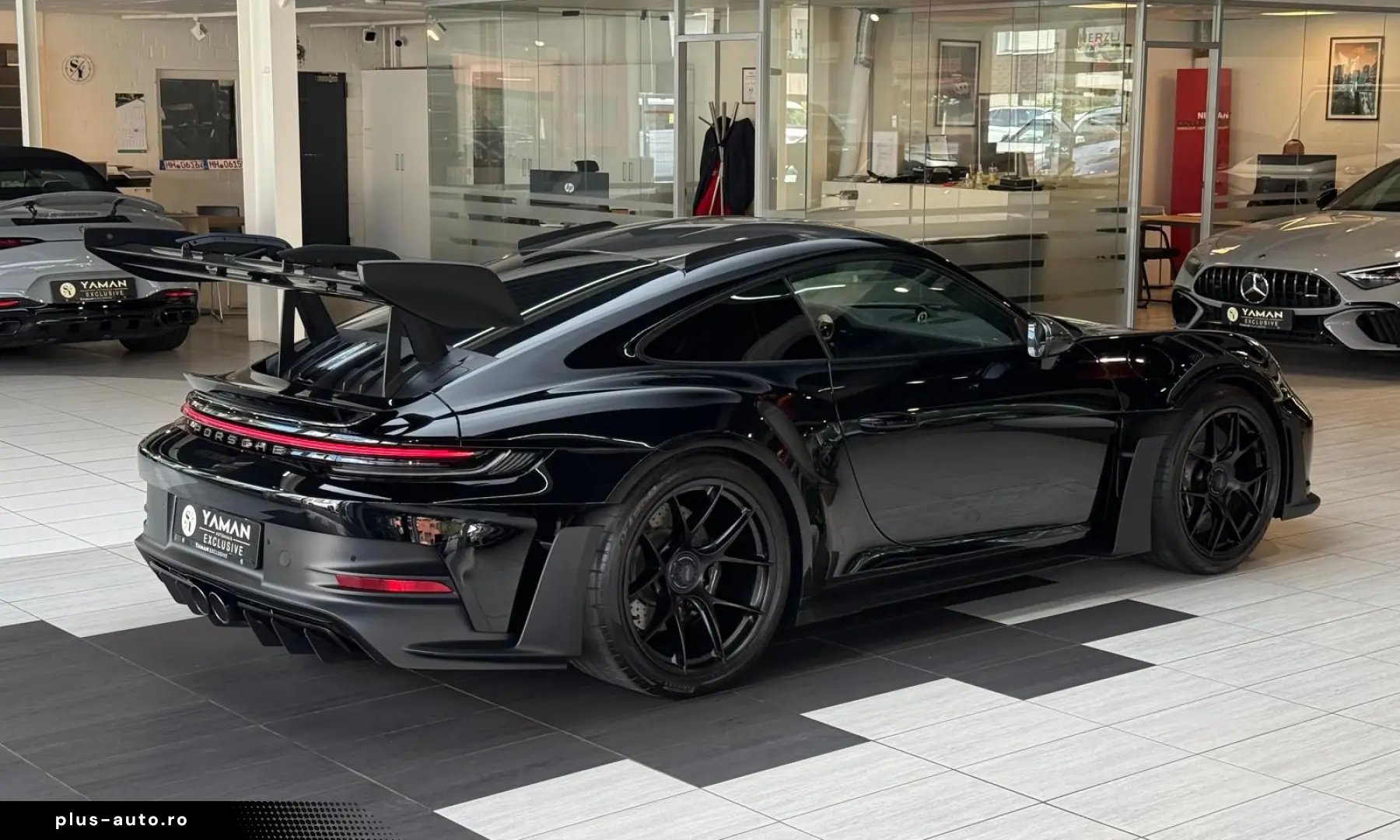 PORSCHE 992 GT3 RS  Weissach Clubsport Carbon Lift PPF