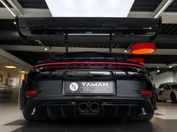 PORSCHE 992 GT3 RS  Weissach Clubsport Carbon Lift PPF