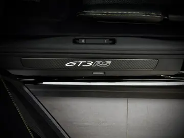 PORSCHE 992 GT3 RS  Weissach Clubsport Carbon Lift PPF