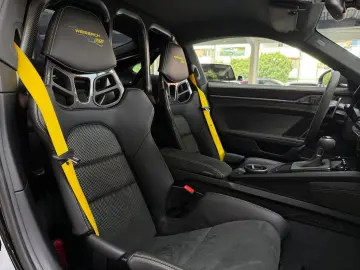 PORSCHE 992 GT3 RS  Weissach Clubsport Carbon Lift PPF
