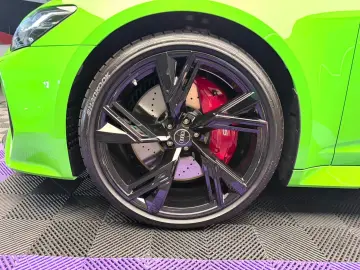 Audi RS 6 Avant performance- Full carbon- B&O 3D- HUD