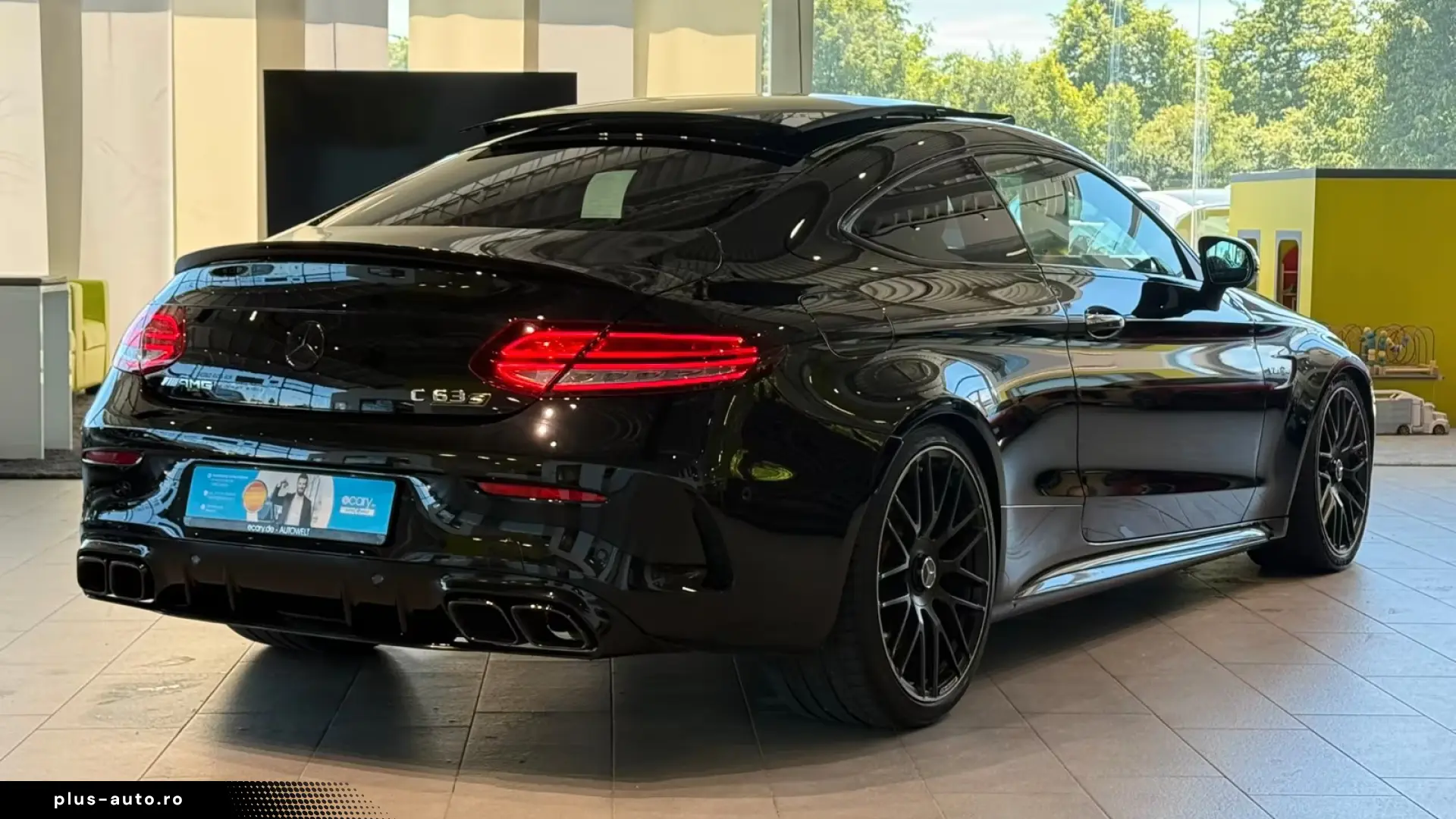 Mercedes-Benz C 63 S AMG Coupe HUD Pano Ventilation