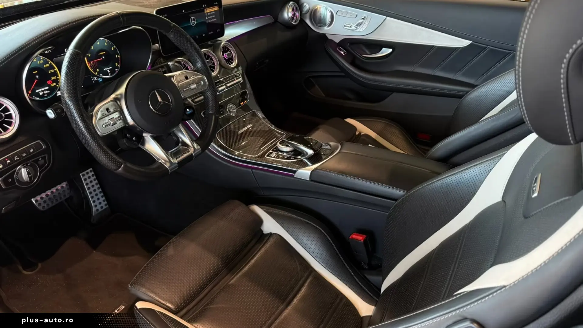 Mercedes-Benz C 63 S AMG Coupe HUD Pano Ventilation