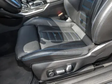 BMW M440i Coupé M Sport HUD RFK NAVI LED Laser DAB