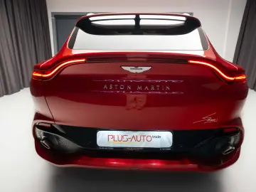 Aston Martin DBX 4.0 V8 BI-TURBO 550CP