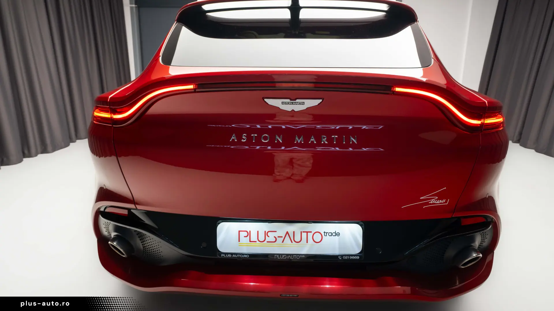 Aston Martin DBX 4.0 V8 BI-TURBO 550CP