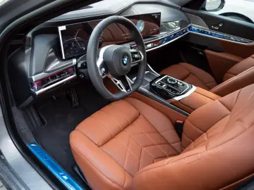 BMW 740d xDrive M Sport Pro Masaj Sky Lounge