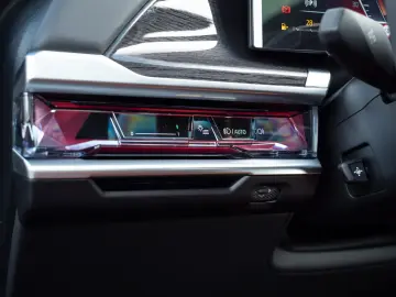 BMW 740d xDrive M Sport Pro Masaj Sky Lounge