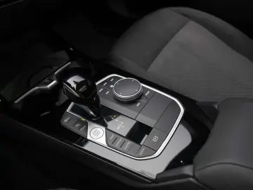BMW 220d xDrive