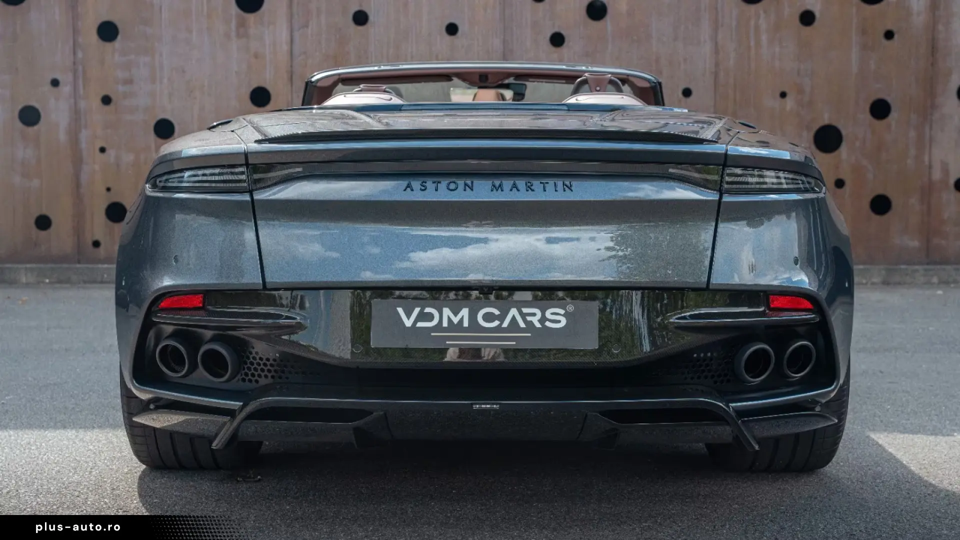 Aston Martin DBS Volante 770 Ultimate 1 of 199 Carbon