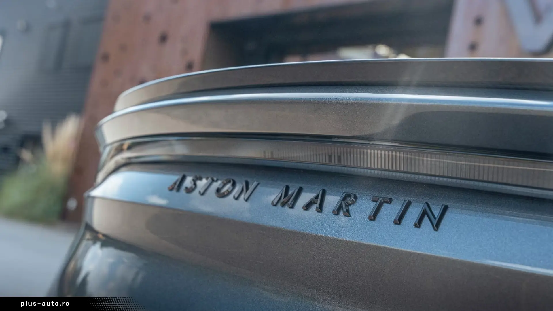 Aston Martin DBS Volante 770 Ultimate 1 of 199 Carbon