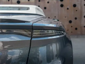 Aston Martin DBS Volante 770 Ultimate 1 of 199 Carbon