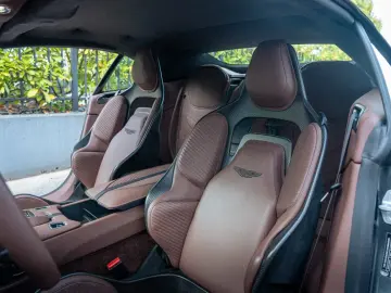 Aston Martin DBS Volante 770 Ultimate 1 of 199 Carbon