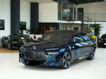 BMW 740d xDrive M Sport Pro Sky Lounge