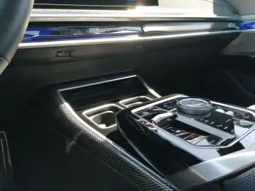 BMW 740 d xDrive Sportpaket Pro AHK HUD StandHZG