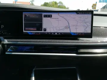 BMW 740 d xDrive Sportpaket Pro AHK HUD StandHZG