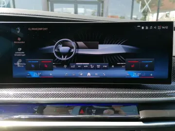 BMW 740 d xDrive Sportpaket Pro AHK HUD StandHZG