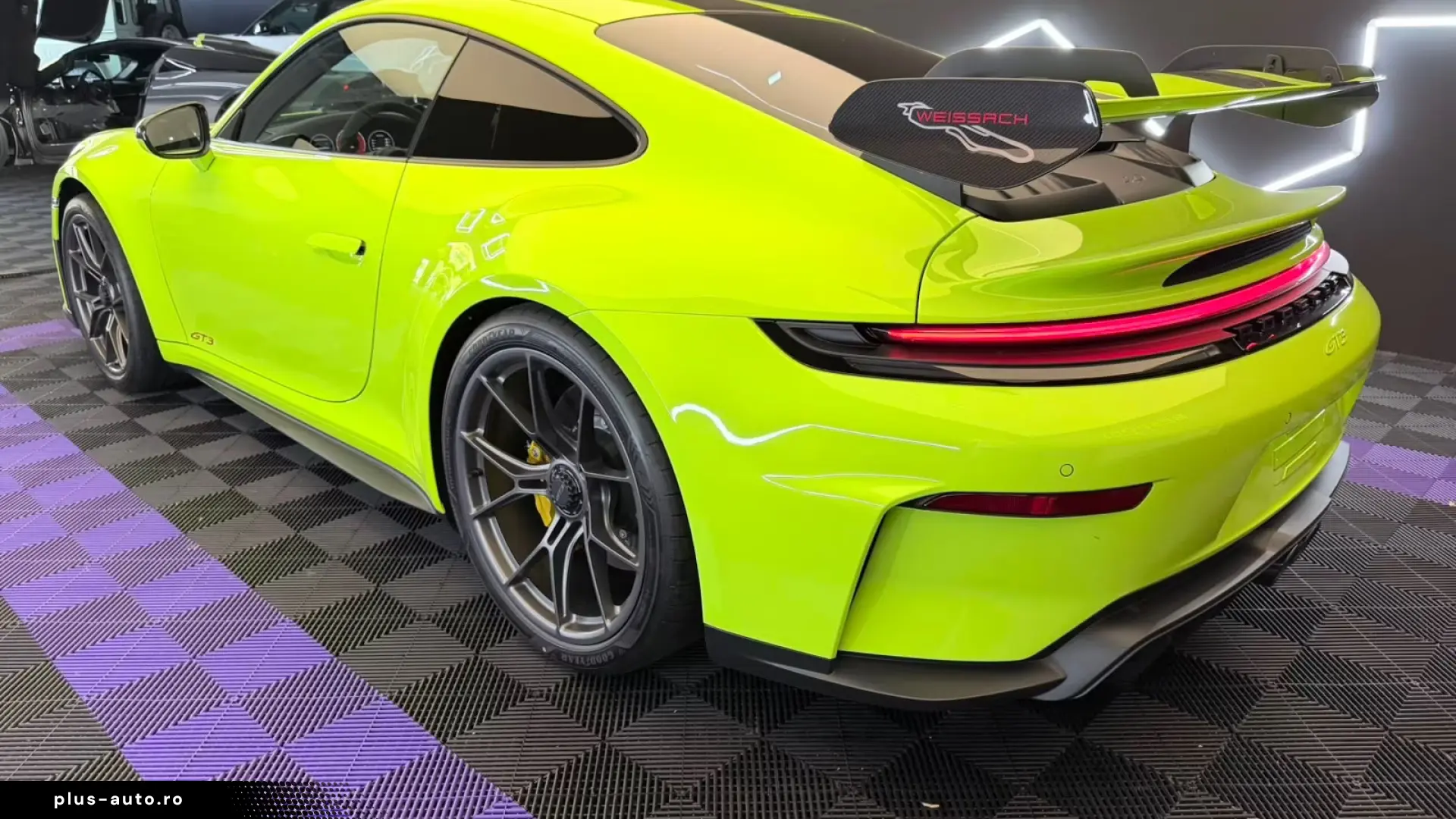 Porsche 992 GT3- PTS- Weissach- Ceramic- Manual gearbox