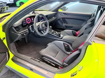 Porsche 992 GT3- PTS- Weissach- Ceramic- Manual gearbox