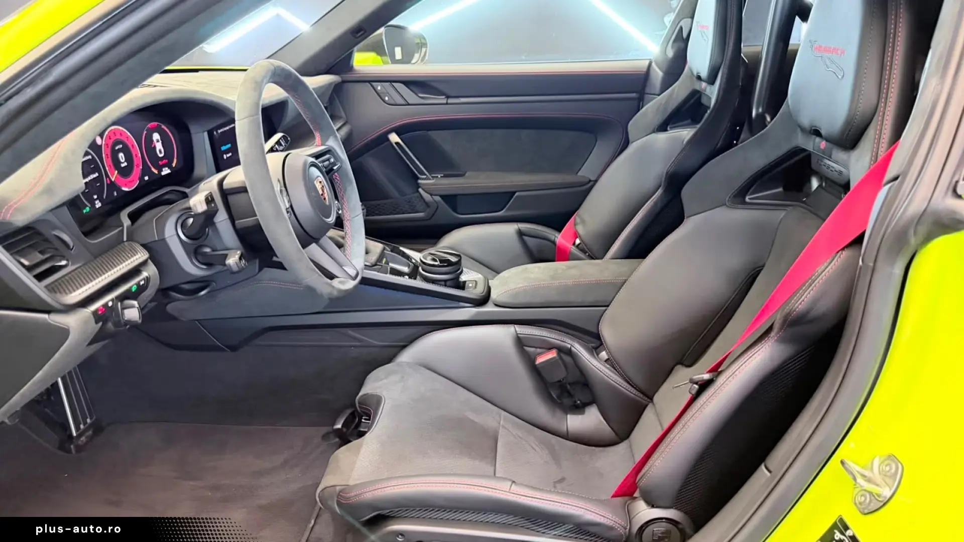 Porsche 992 GT3- PTS- Weissach- Ceramic- Manual gearbox