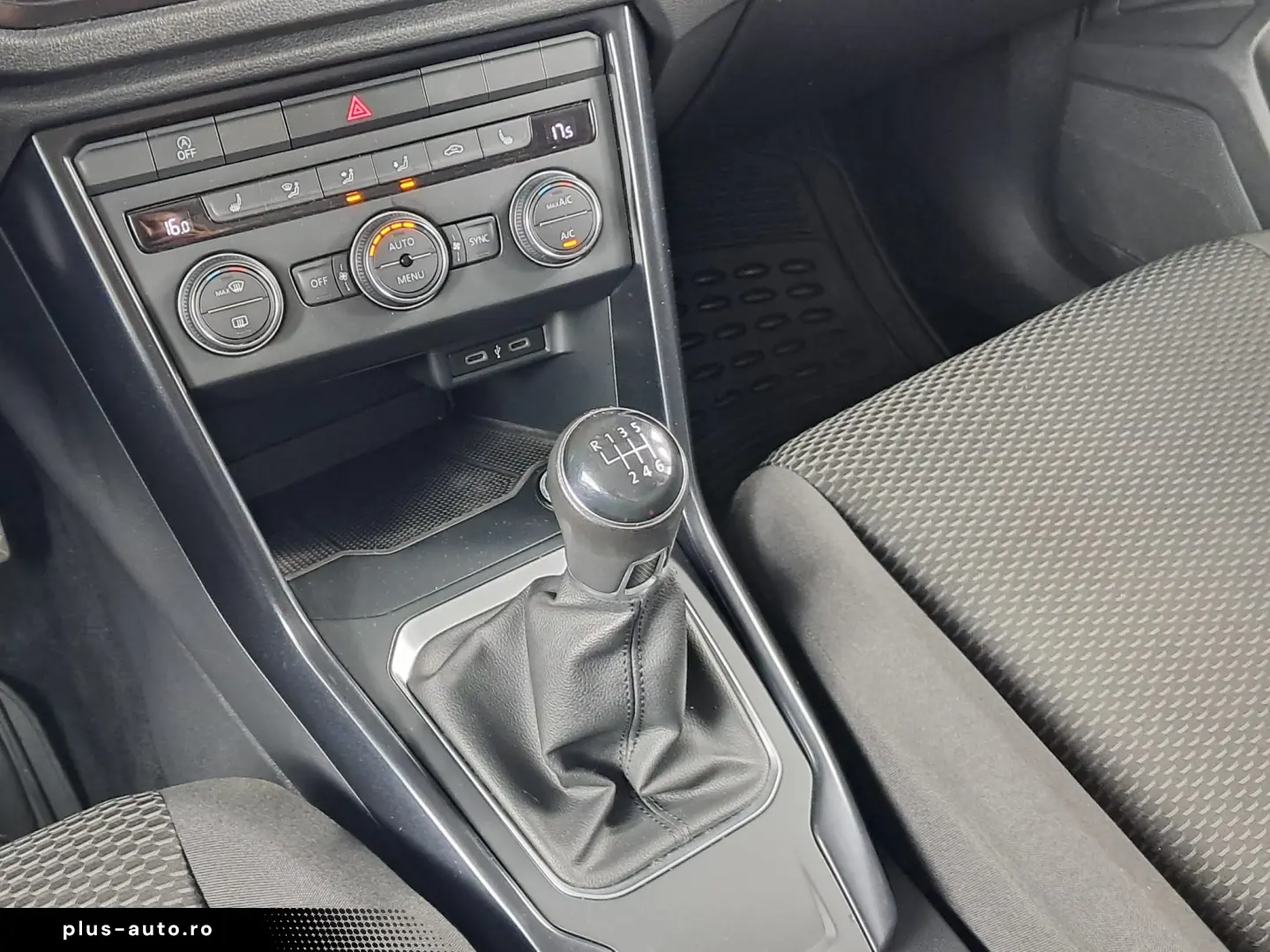 VOLKSWAGEN T ROC 1.0TSI 110 CP 2021