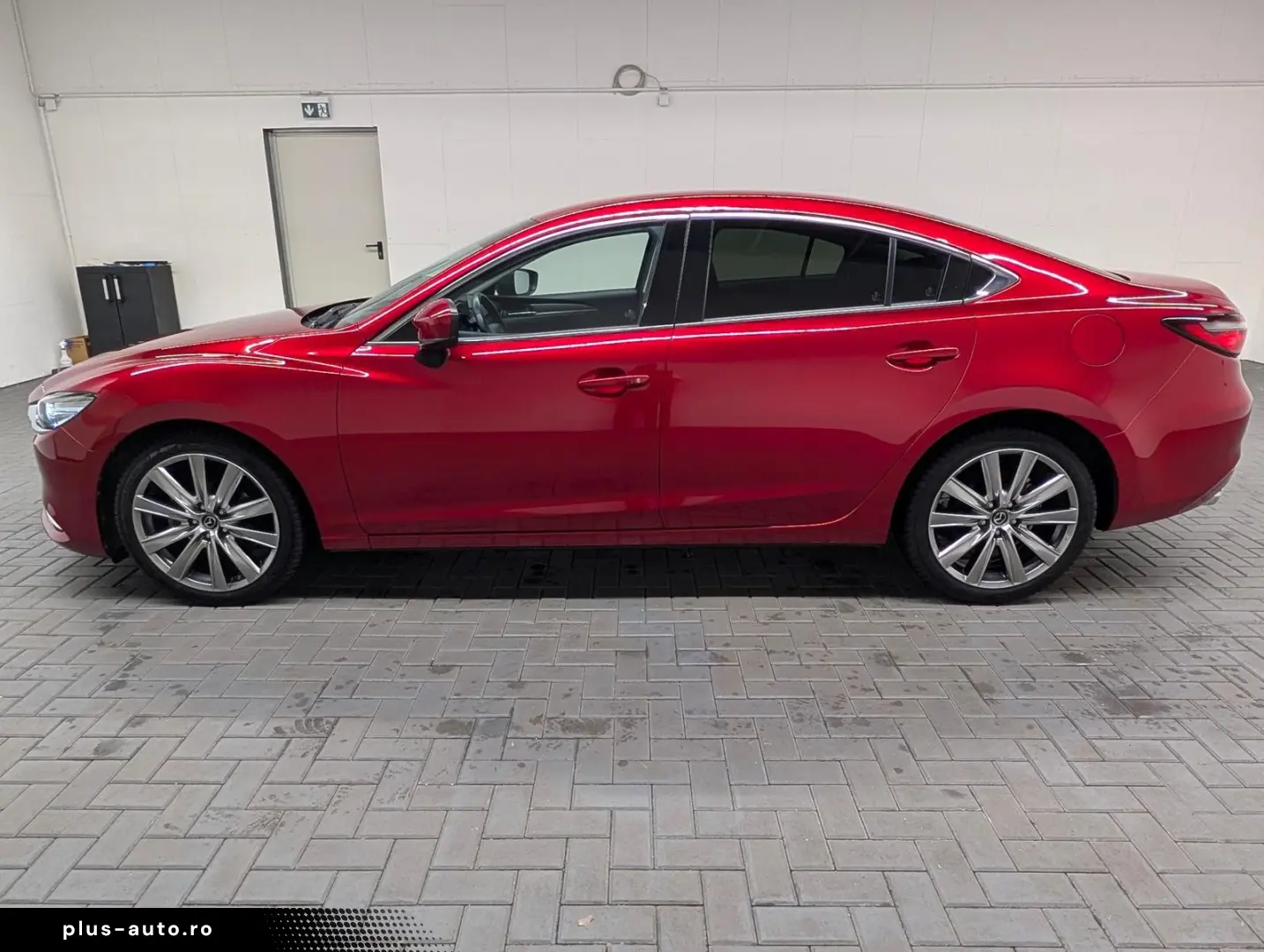 MAZDA 6 Exclusive Navi AHK HUD Bose