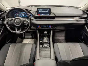 MAZDA 6 Exclusive Navi AHK HUD Bose