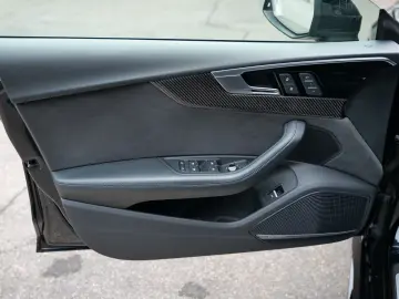 AUDI RS5 Sportback COMPETITION PLUS CERAMIC