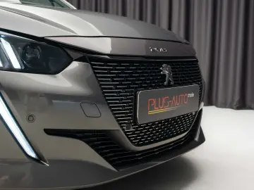 Peugeot 208 GT Line