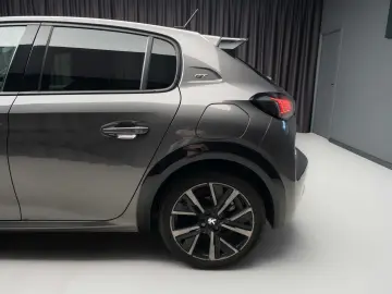 Peugeot 208 GT Line