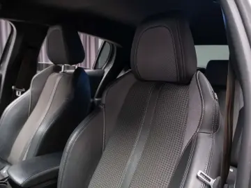 Peugeot 208 GT Line