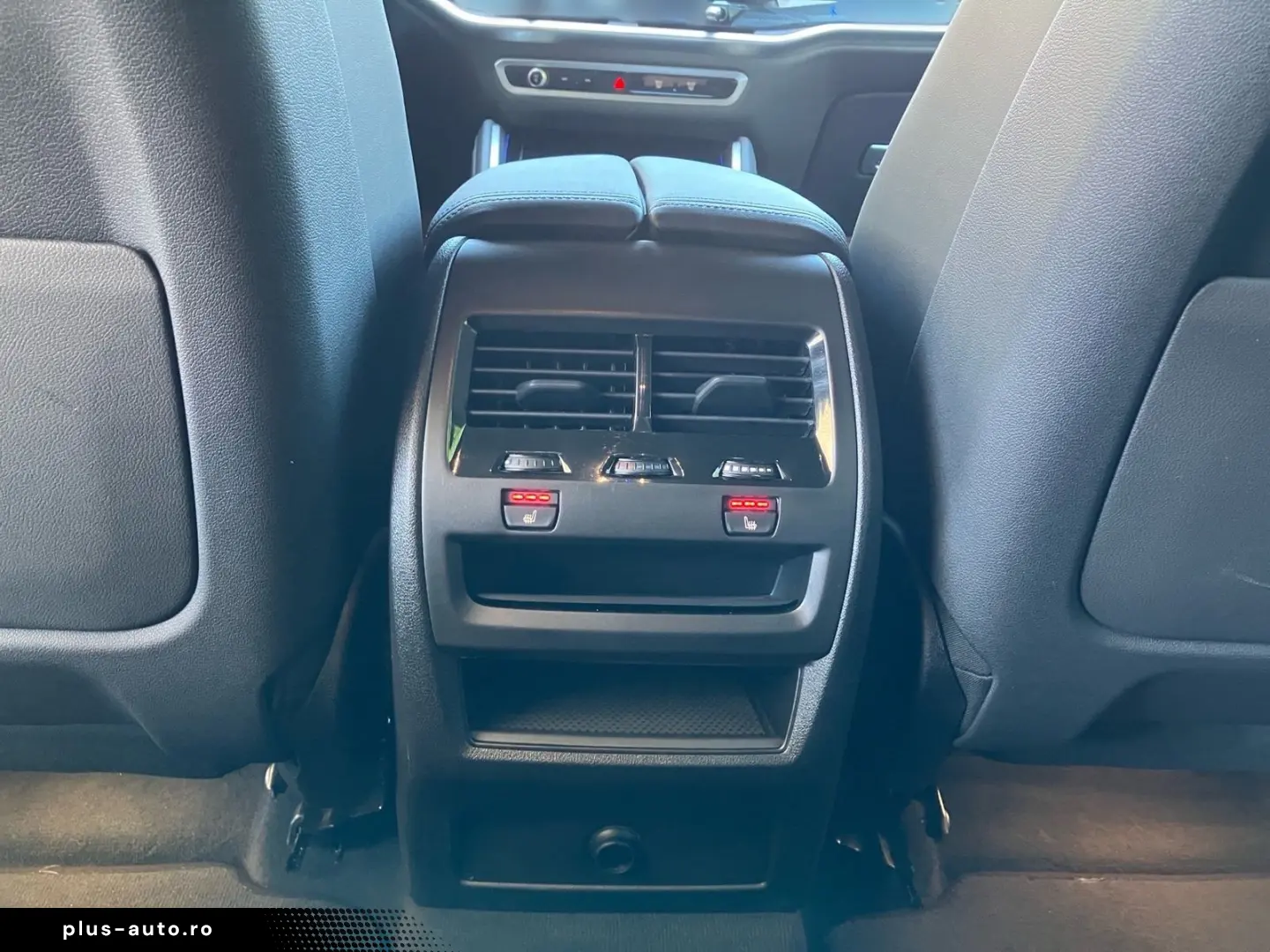 BMW X6 xDrive40d M Sport Pro DA Pro Pano AHK STH LRH