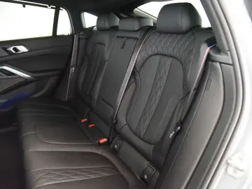 BMW X6 xDrive30d M Sport Pro Gestik Pano ACC H&K HUD