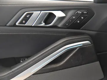 BMW X6 xDrive30d M Sport Pro Gestik Pano ACC H&K HUD