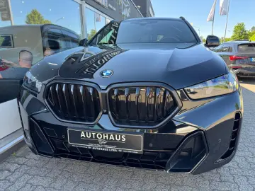 BMW X6 30d xDrive M-Sport Pro-LED PANO H&K 360 KAM
