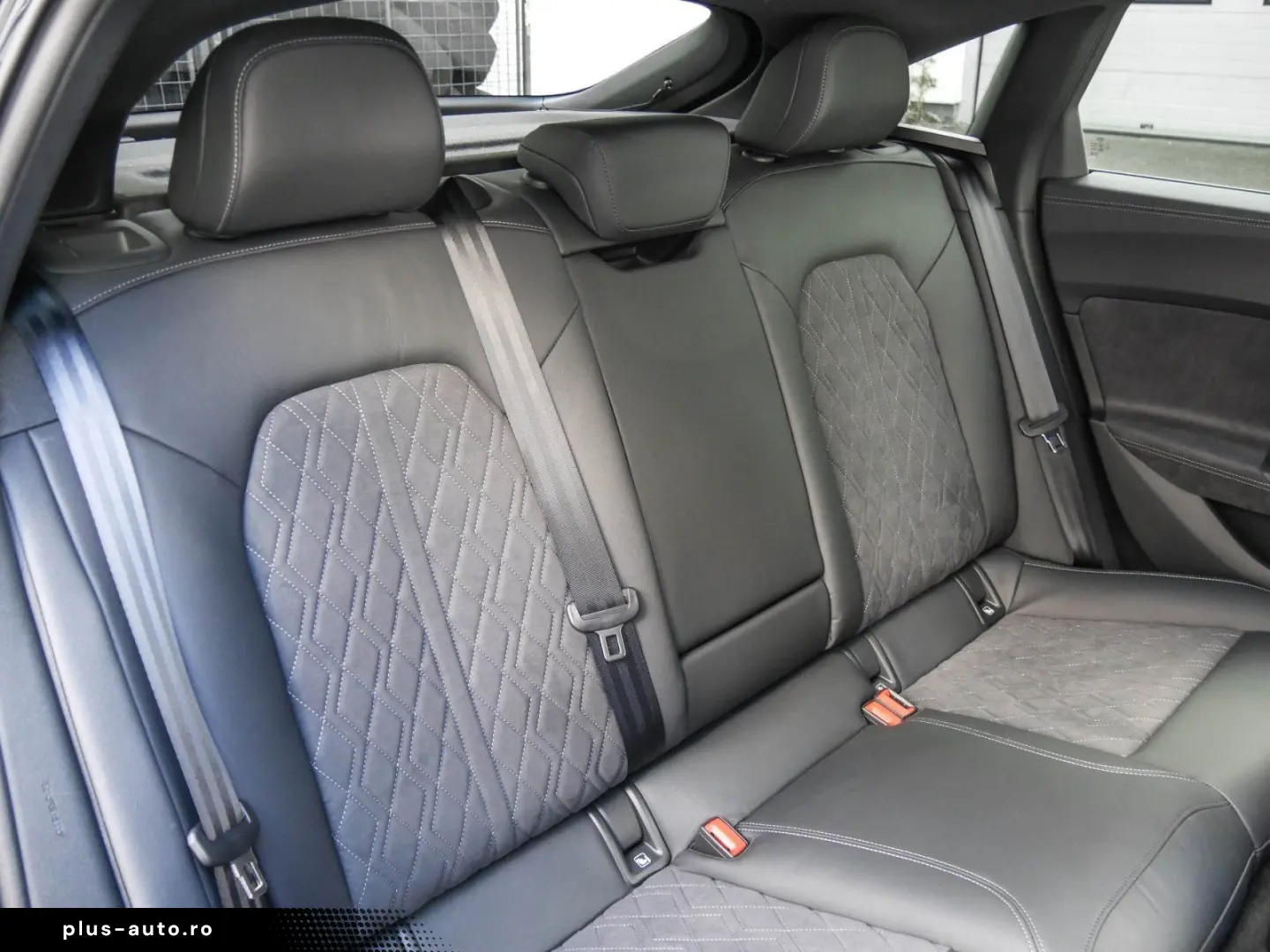 AUDI A5 Limousine e-hybrid quattro S-Line AHK Tch plu