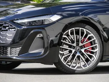 AUDI A5 Limousine e-hybrid quattro S-Line AHK Tch plu