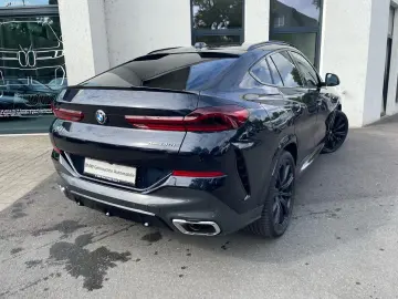 BMW X6 xDrive40i M Sport    AHK Sky Lounge H&K HUD