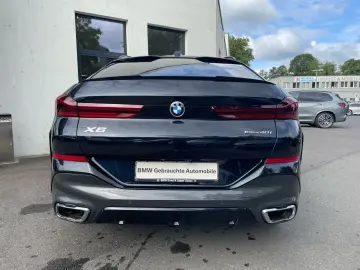 BMW X6 xDrive40i M Sport    AHK Sky Lounge H&K HUD