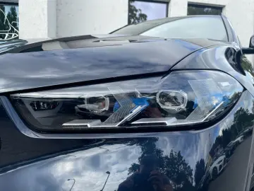 BMW X6 xDrive40i M Sport    AHK Sky Lounge H&K HUD