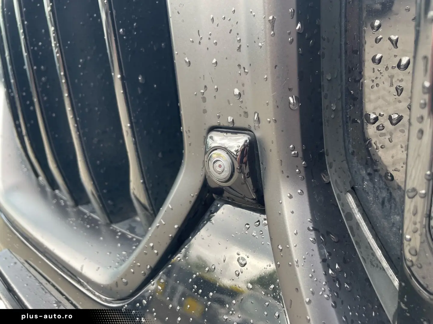 BMW X6 xDrive40i M Sport    AHK Sky Lounge H&K HUD