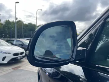 BMW X6 xDrive40i M Sport    AHK Sky Lounge H&K HUD