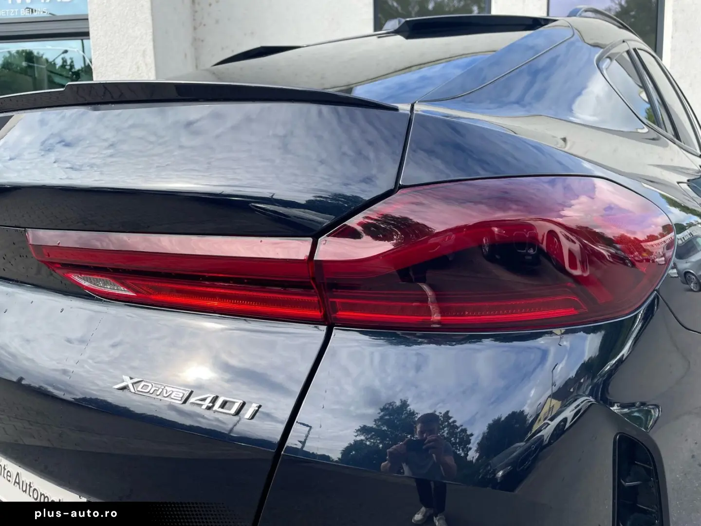 BMW X6 xDrive40i M Sport    AHK Sky Lounge H&K HUD