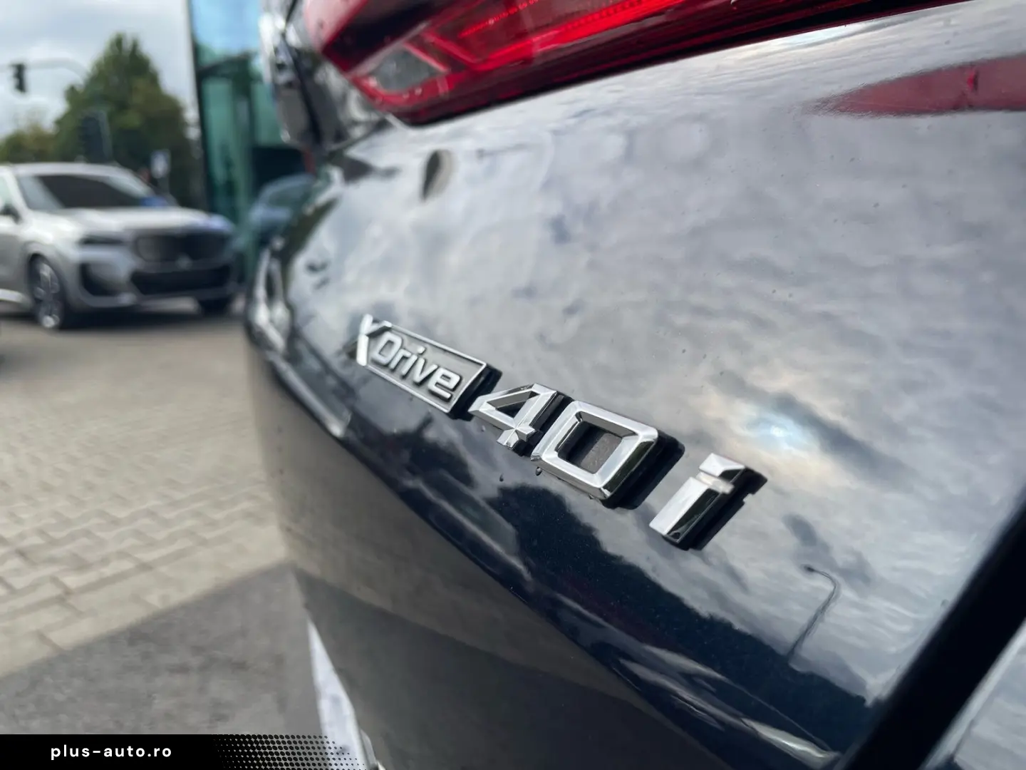 BMW X6 xDrive40i M Sport    AHK Sky Lounge H&K HUD