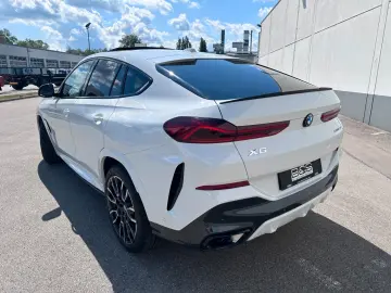 BMW X6 30d xDr M Sport ACC HUD PANO HARMAN AHK