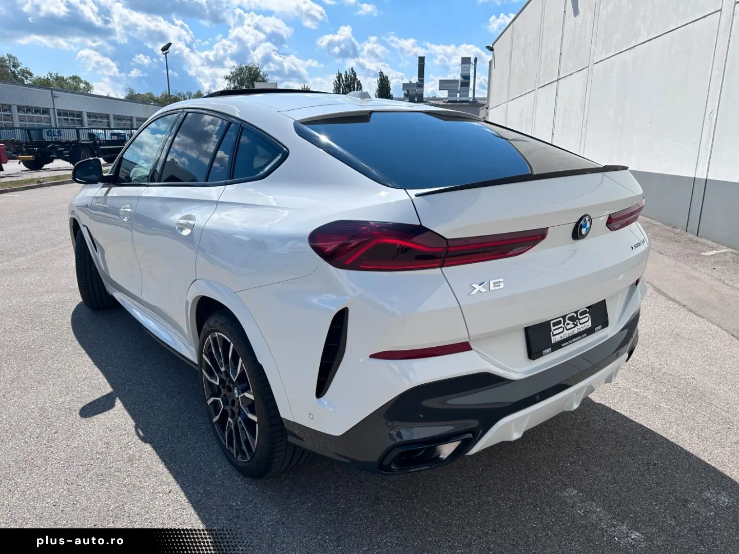 BMW X6 30d xDr M Sport ACC HUD PANO HARMAN AHK