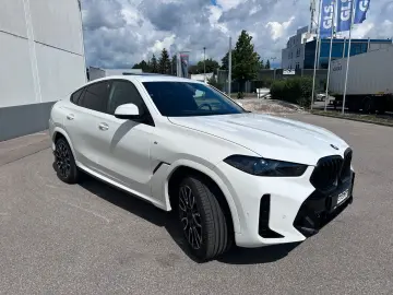BMW X6 30d xDr M Sport ACC HUD PANO HARMAN AHK